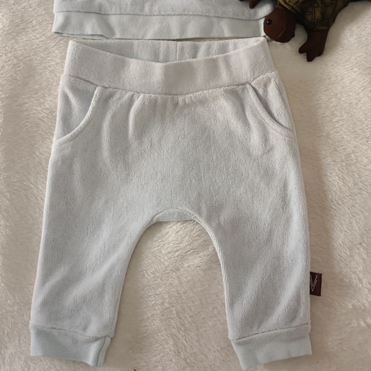 Pantalón blanco hielo de felpa para bebé – Levv