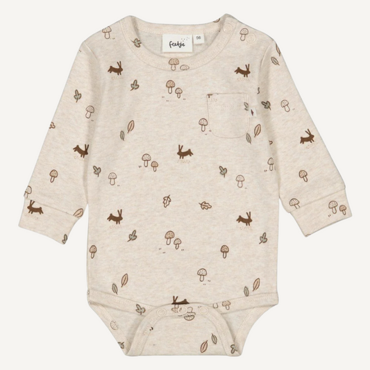 Body beige con estampado de conejitos y setas – Feetje